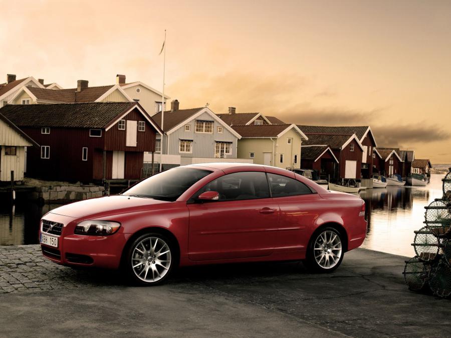  Volvo C70 D5 2006 года  (фото 4 из 4)